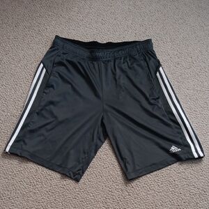 Men's Adidas Climalite Shorts - Size L